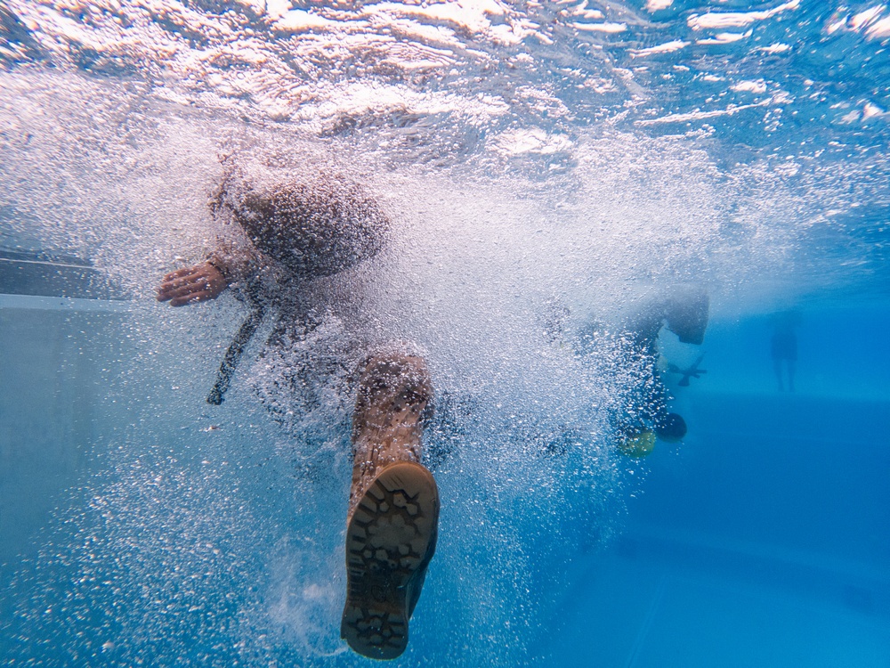 11th MEU Marines participate in water survival training