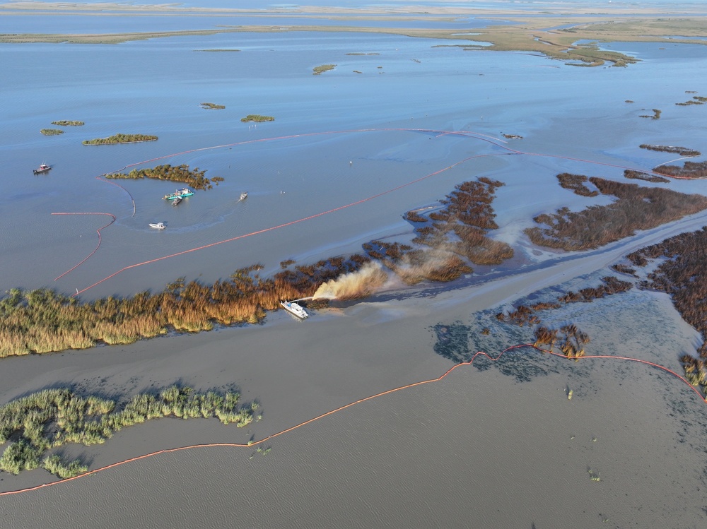 Unified Command continues response to release near Garden Island Bay, LA