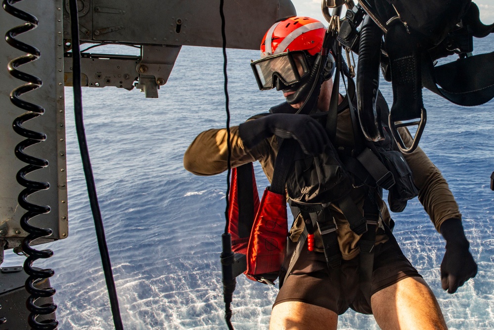 Nimitz Conducts Search and Rescue Training