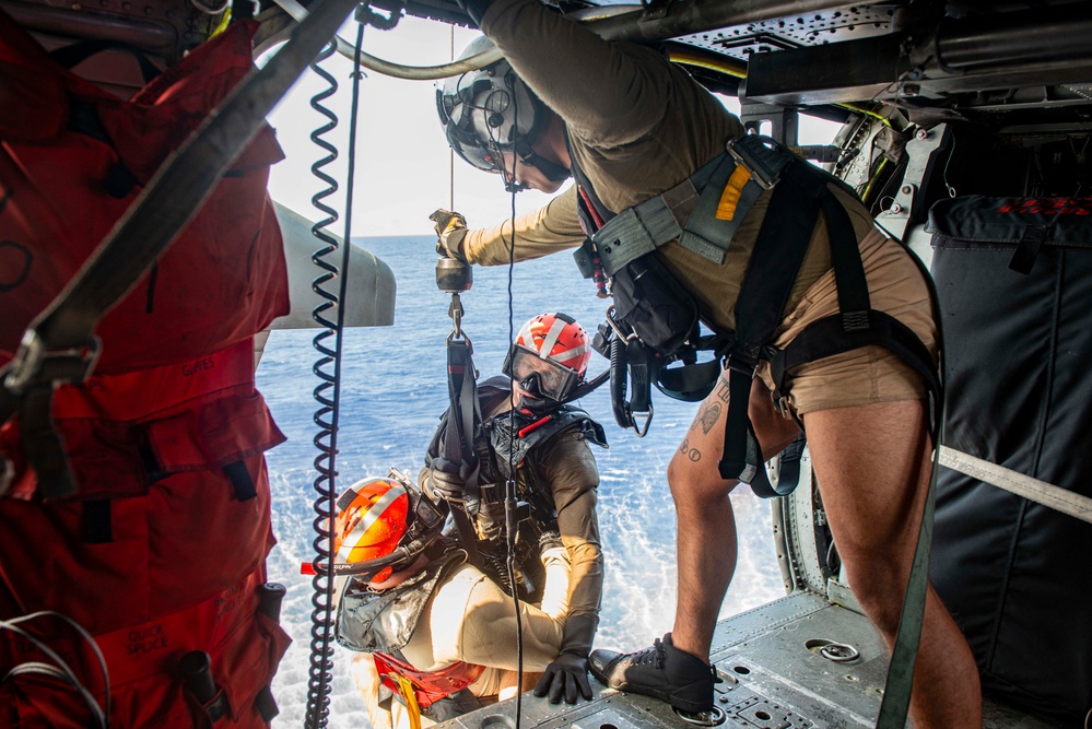 Nimitz Conducts Search and Rescue Training