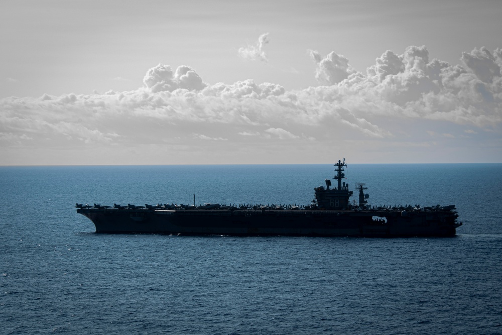 USS Nimitz Transits the Philippine Sea