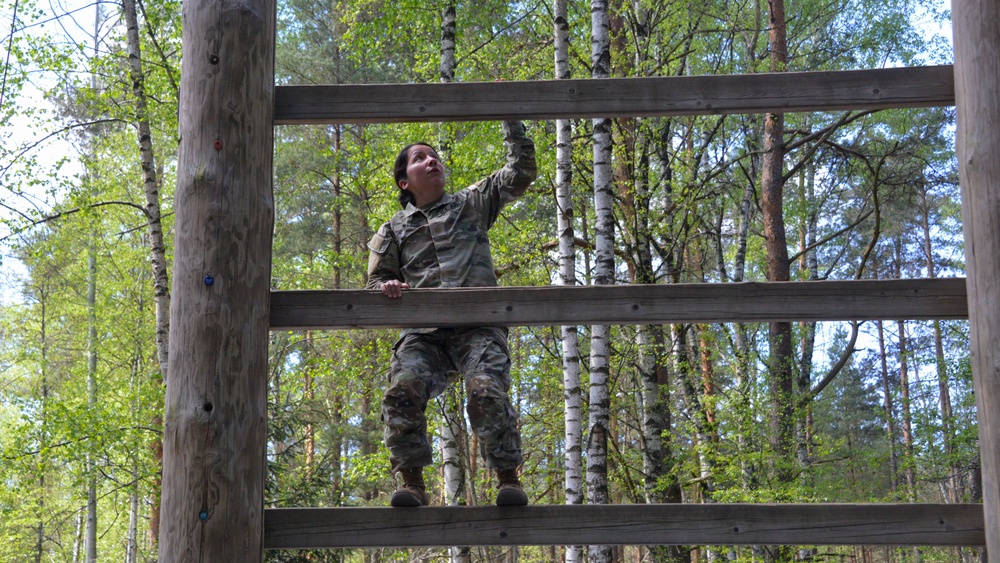 56th SBCT navigates obstacle course 56th SBCT navigates obstacle course