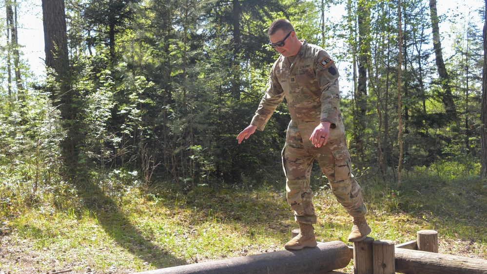 56th SBCT navigates obstacle course 56th SBCT navigates obstacle course