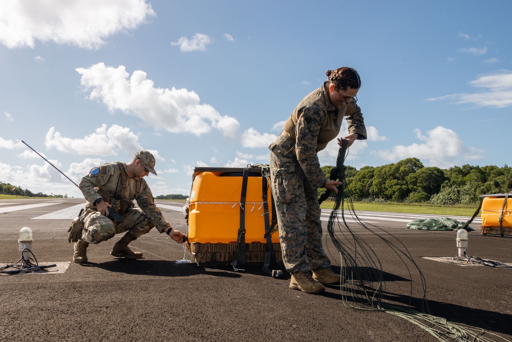 MRF-D 25.3: U.S. service members receive an air delivery