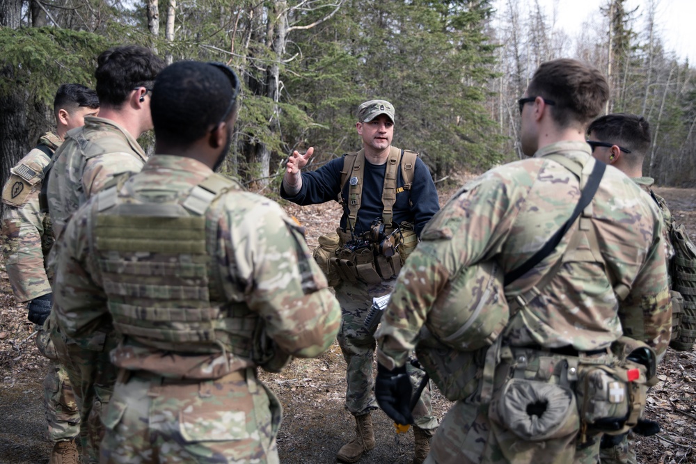 The AKARNG's 207th Multi-Functional Training Regiment conducts Infantry Advanced Leader Course
