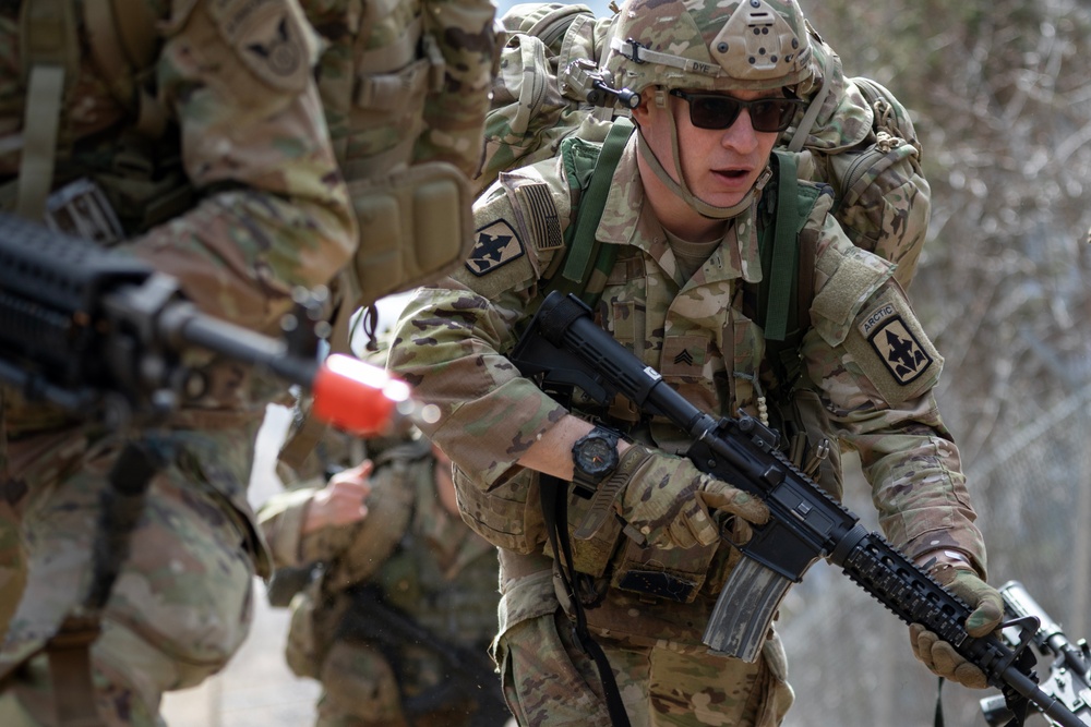 The AKARNG's 207th Multi-Functional Training Regiment conducts Infantry Advanced Leader Course
