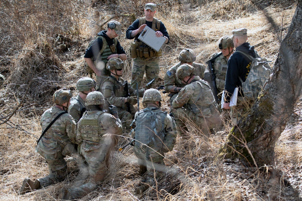 The AKARNG's 207th Multi-Functional Training Regiment conducts Infantry Advanced Leader Course