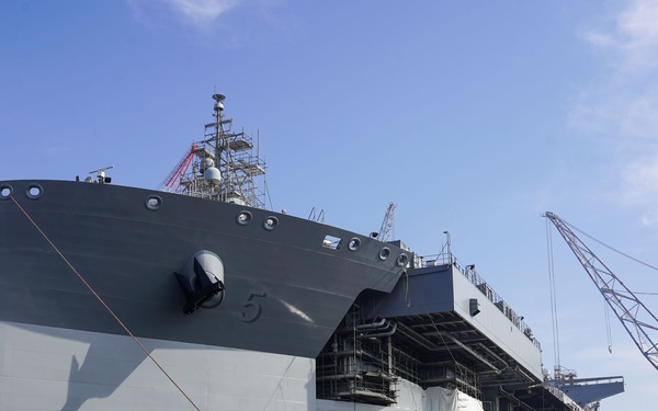 USS Miguel Keith completes ROH at MHI