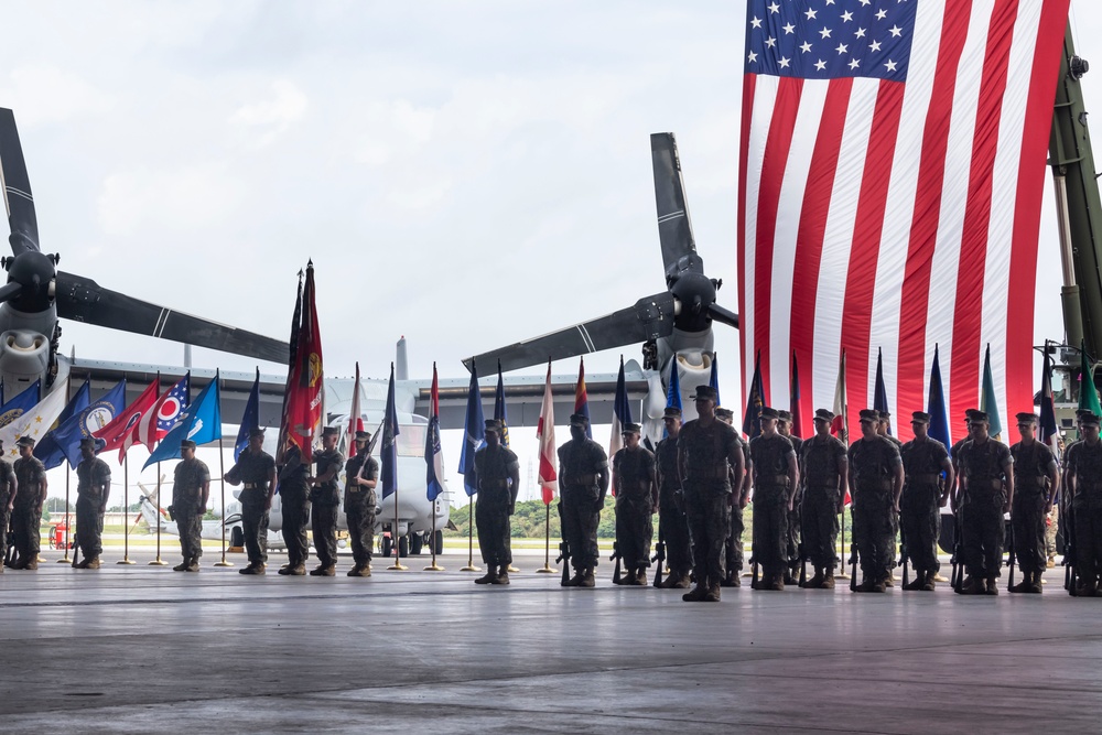 VMM-262 holds change of command ceremony