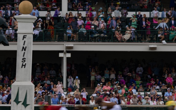 1ID CGMCG Explores Churchill Downs
