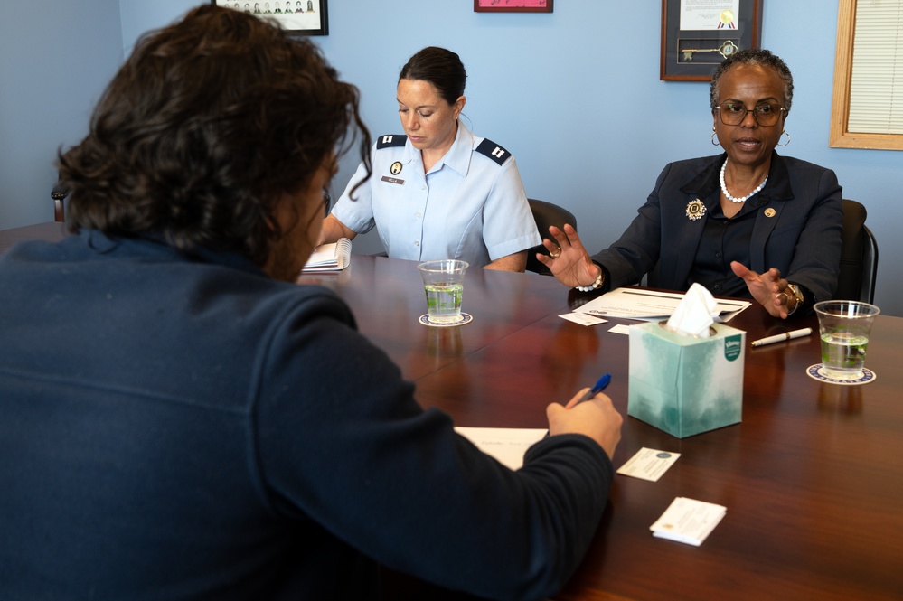 DPAA Principal Deputy Director visits Washington State VA staff
