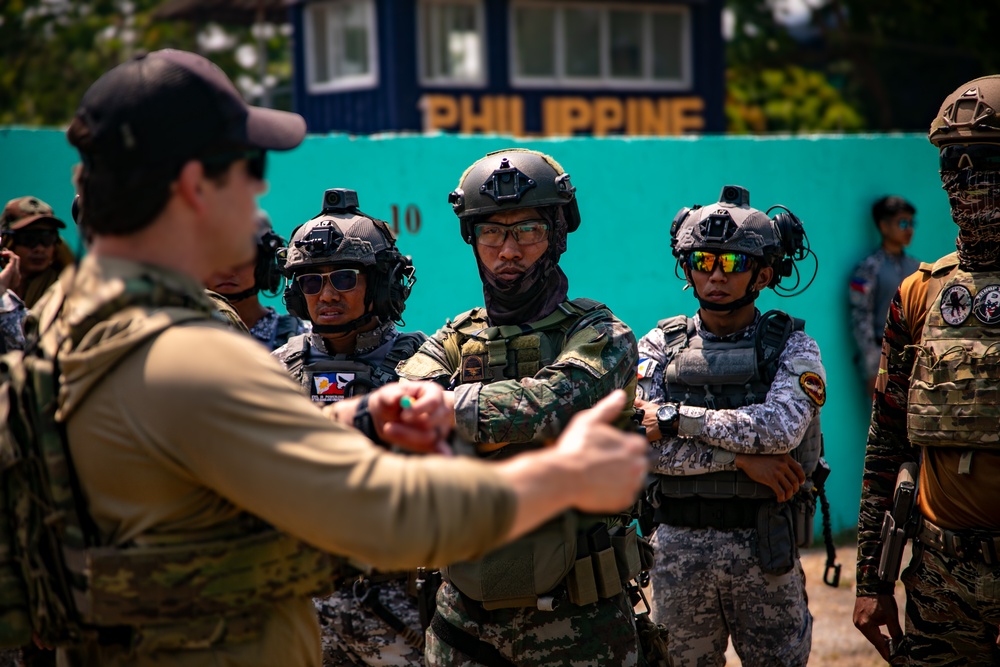 Balikatan 2025: Philippines, U.S. Naval Special Warfare  conduct static range and close quarter combat training