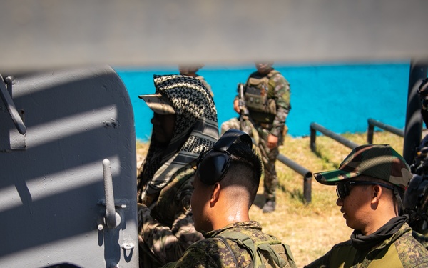 Balikatan 2025: Philippines, U.S. Naval Special Warfare conduct static range and close quarter combat training