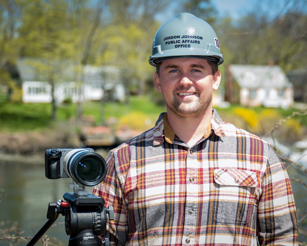 Faces of Readiness: Portsmouth Naval Shipyard Workers Powering the Navy's Lethal Submarine Fleet