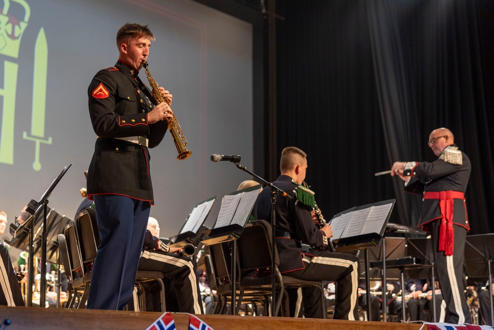 2nd Marine Division Band and the Norwegian Army’s “His Majesty the King’s Guard” perform at Camp Lejeune