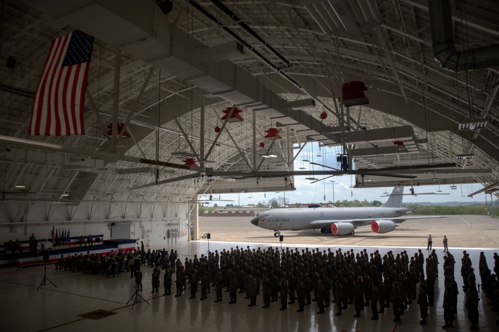 171st ARW Awarded 2024 Omaha Trophy