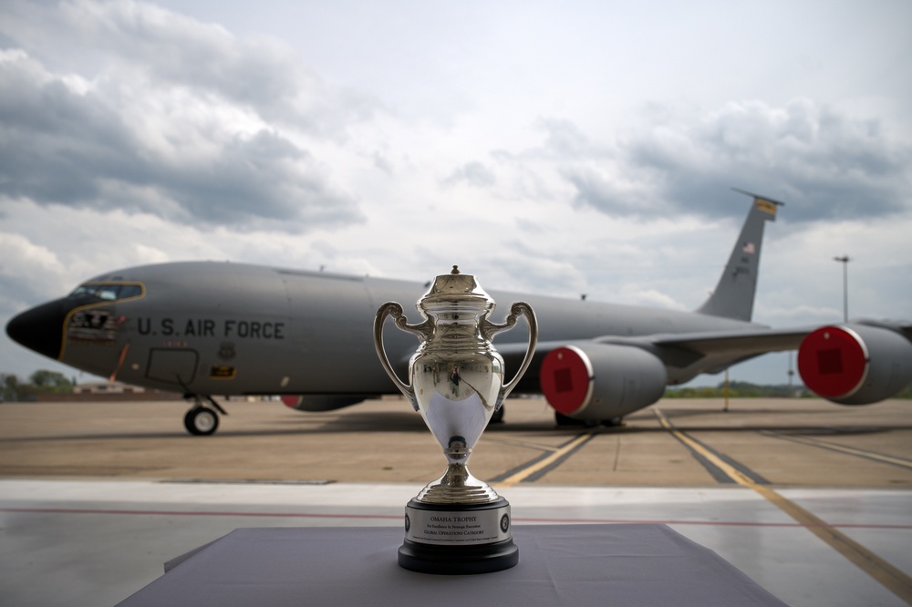 171st ARW Awarded 2024 Omaha Trophy