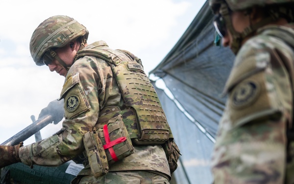 U.S. Army artillery sections certify in fire support and field artillery