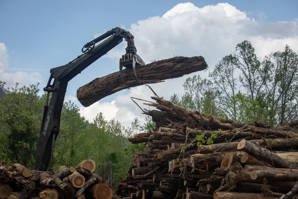 U.S. Army Corps of Engineers Hurricane Helene debris removal efforts at Lake Lure