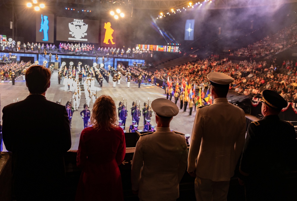 Adm. Caudle Attends 2025 Virginia International Tattoo Festival