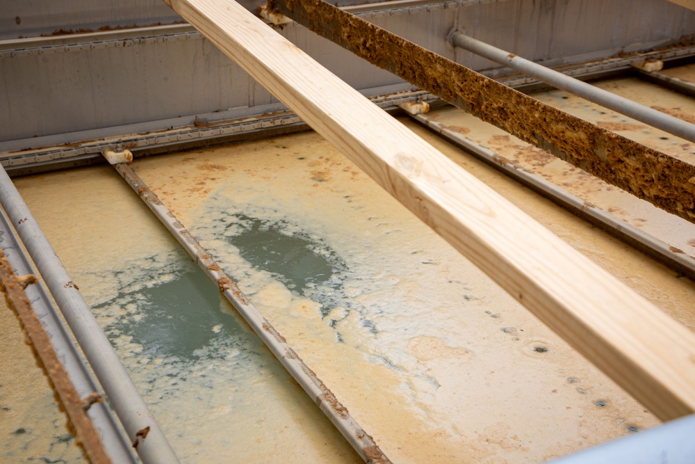 Temporary water treatment facility at Burnett reservoir