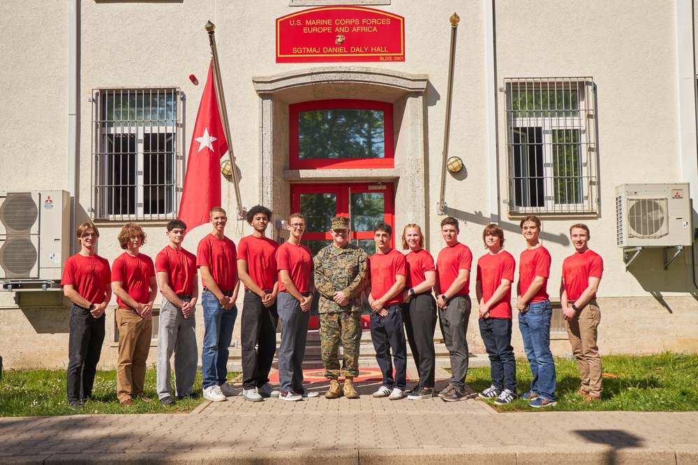 Maj. Gen. Sofge swears in RSS Europe Poolees