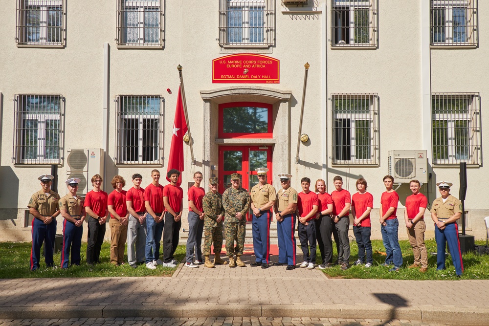 Maj. Gen. Sofge swears in RSS Europe Poolees