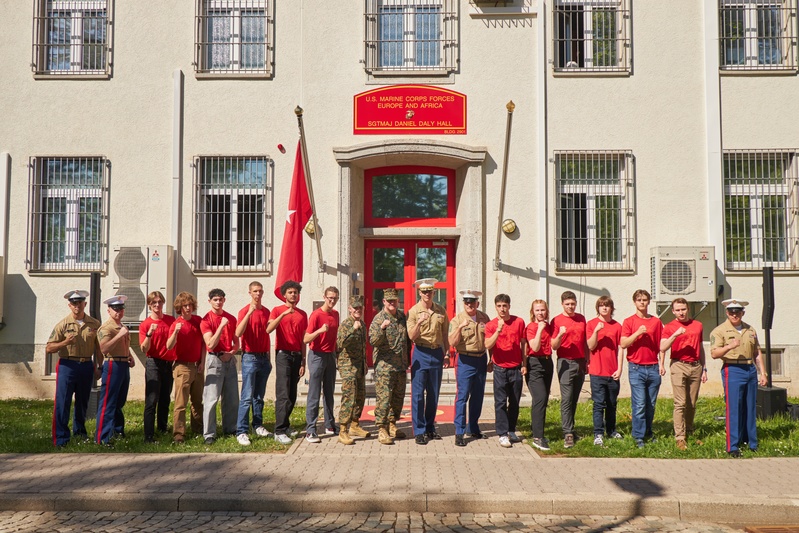 Maj. Gen. Sofge swears in RSS Europe Poolees