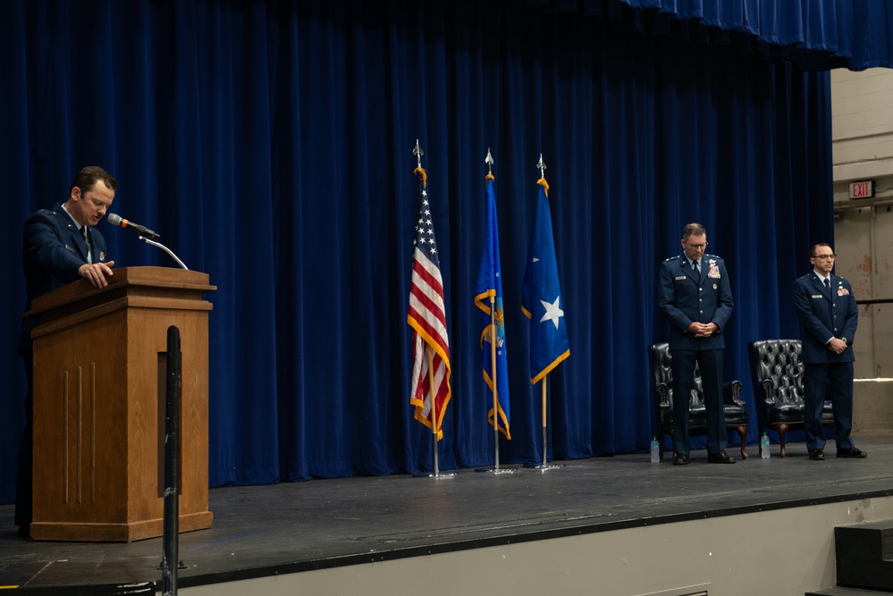 41 RQS pilot honored with Distinguished Flying Cross
