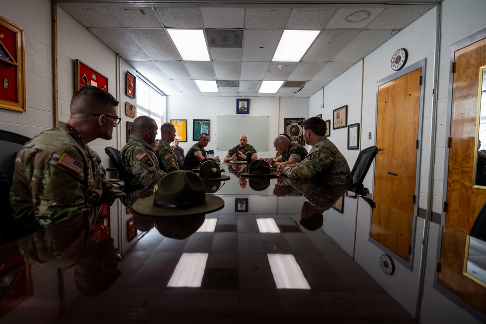 U.S. Army Drill Sergeant Academy visits MCRD Parris Island