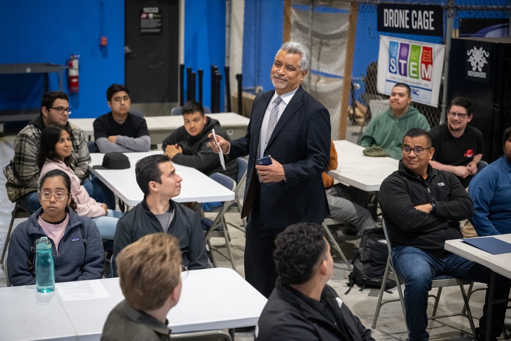 Oxnard College Students Learn About Naval Internships, More During Visit to Fathomwerx Lab