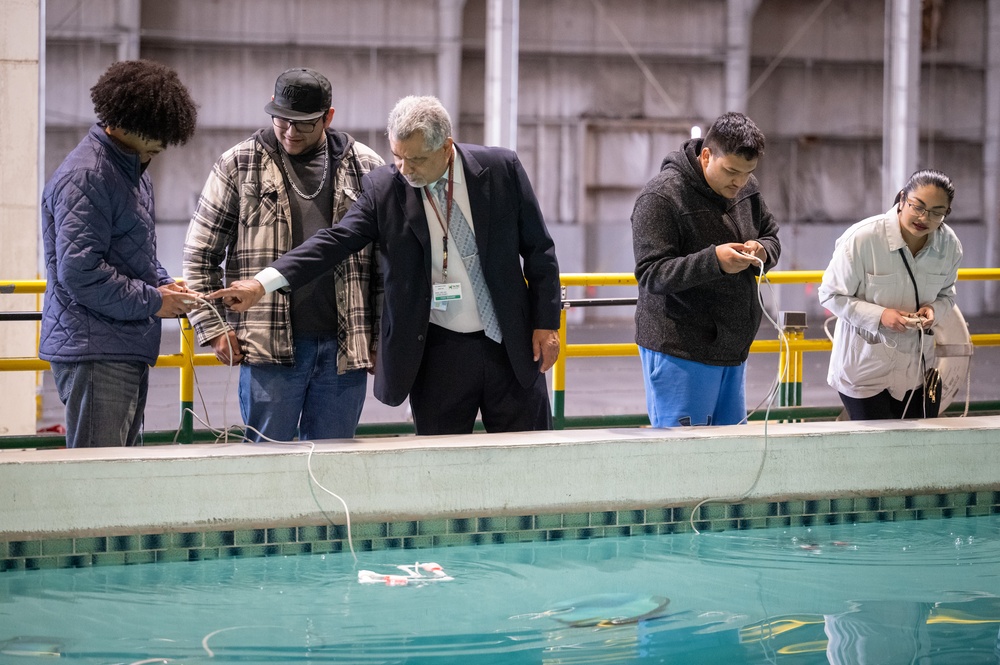 Oxnard College Students Learn About Naval Internships, More During Visit to Fathomwerx Lab