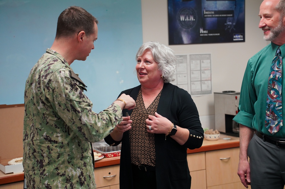 NUWC Division, Keyport Chief of Staff Gina Regynski recognized with Meritorious Civilian Service Award