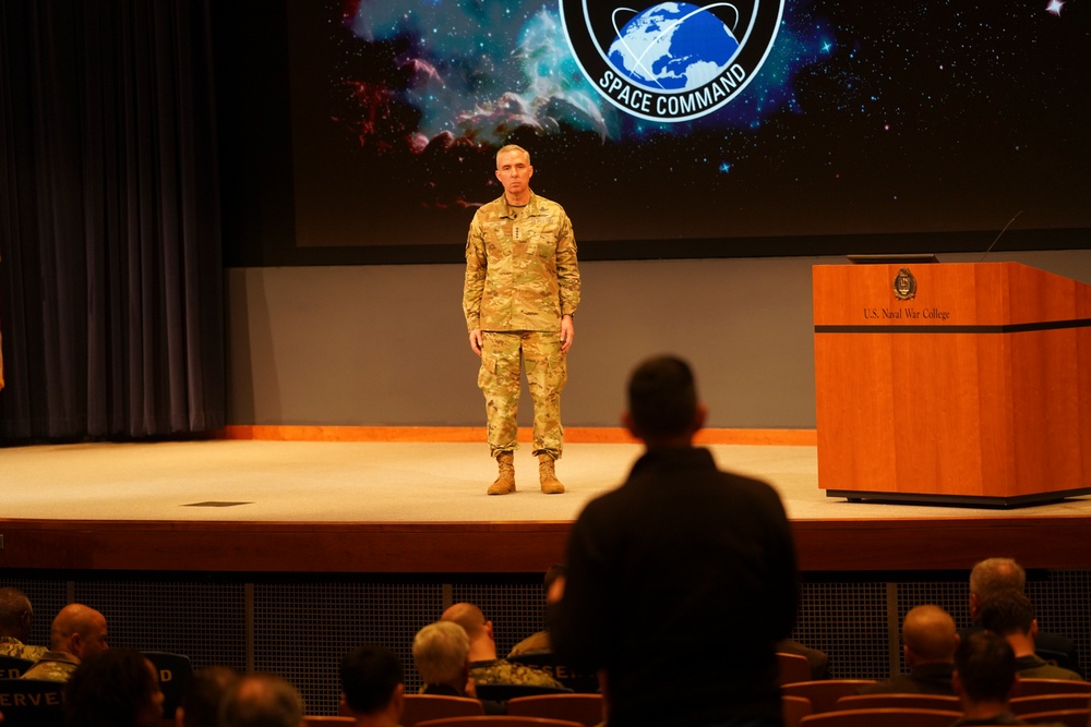 Commander, U.S. Space Command visits Naval War College