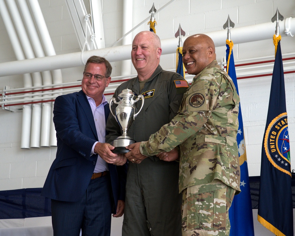 171st ARW Awarded 2024 Omaha Trophy