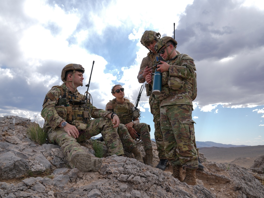 New Zealand JTACs train with 422nd Test and Evaluation Squadron TACPs