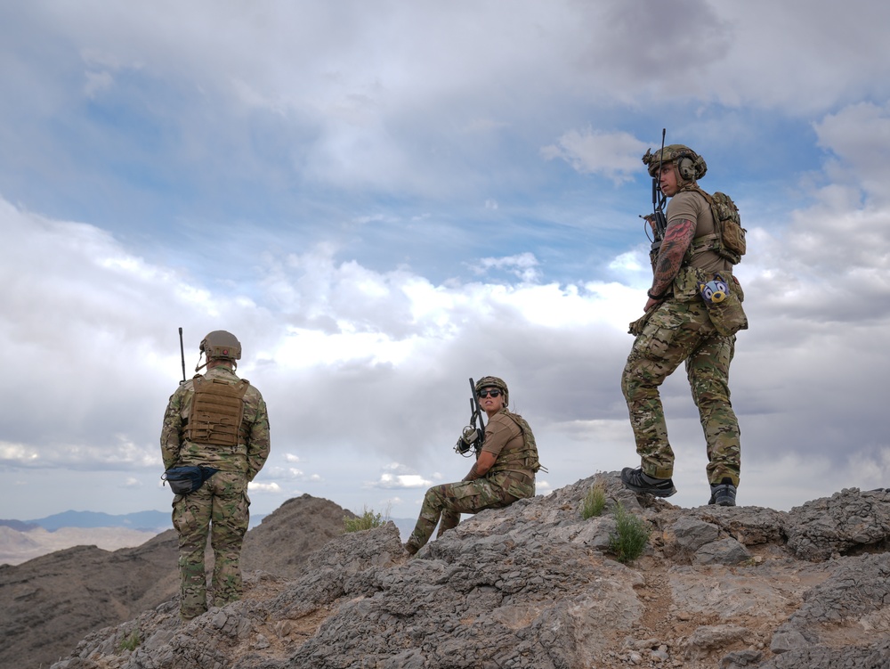 New Zealand JTACs train with 422nd Test and Evaluation Squadron TACPs