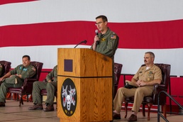 Bloodhounds Welcome Carmody as He Assumes Command of VX-30