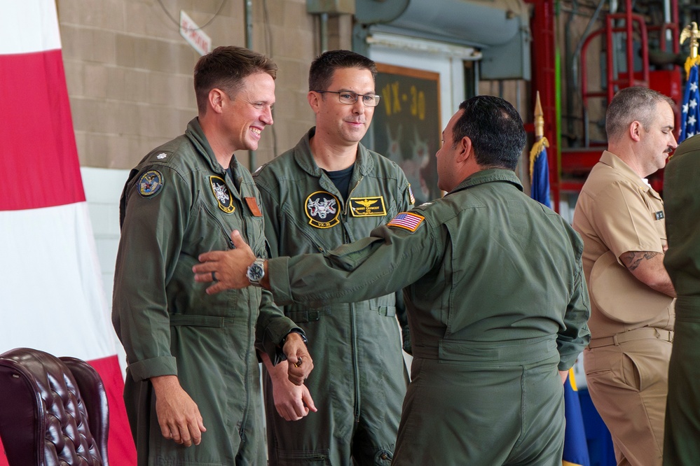 Bloodhounds Welcome Carmody as He Assumes Command of VX-30