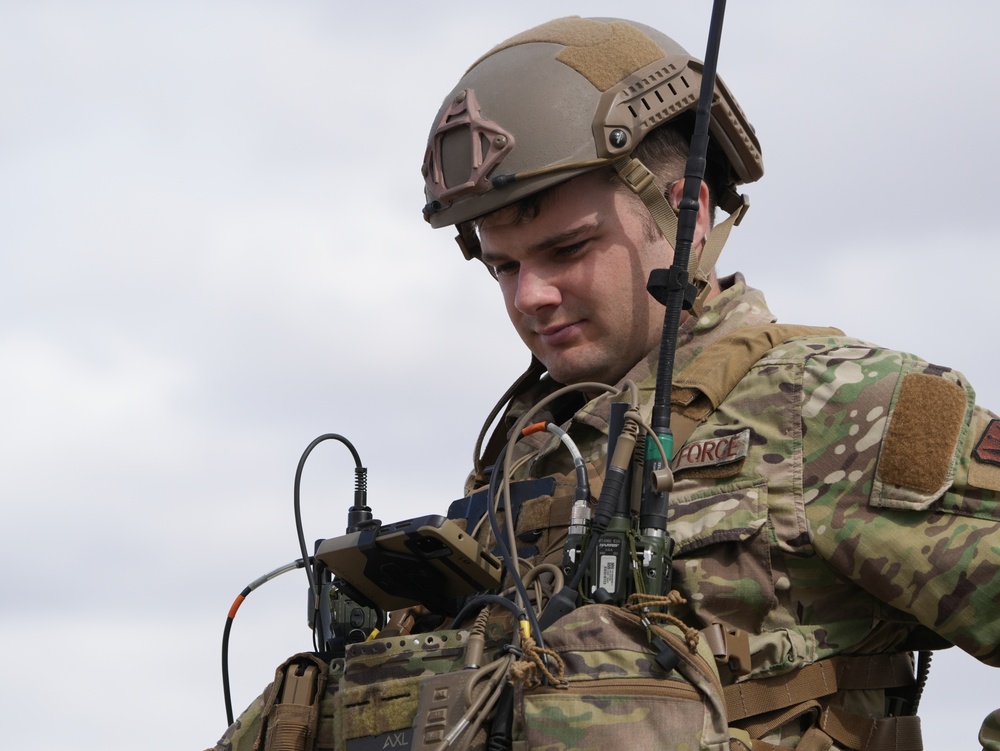 New Zealand JTACs train with 422nd Test and Evaluation Squadron TACPs