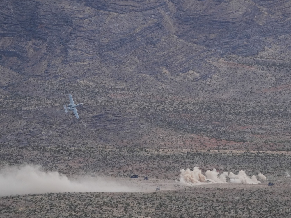 New Zealand JTACs train with 422nd Test and Evaluation Squadron TACPs