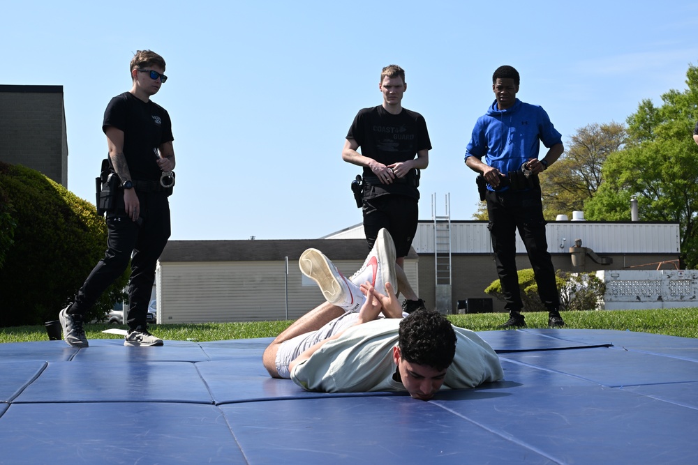 Coast Guard conducts law enforcement training in Tidewater area
