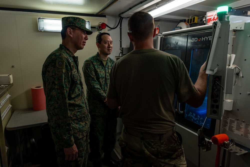 8th TSC &amp; Singapore army conduct logistics subject matter expert exchange
