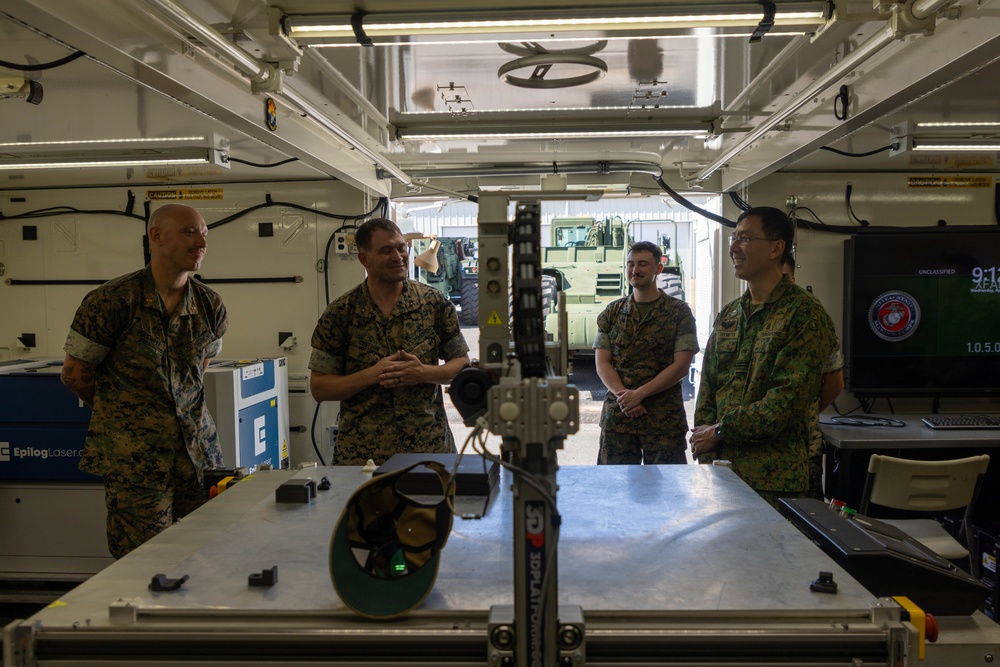 8th TSC &amp; Singapore army conduct logistics subject matter expert exchange