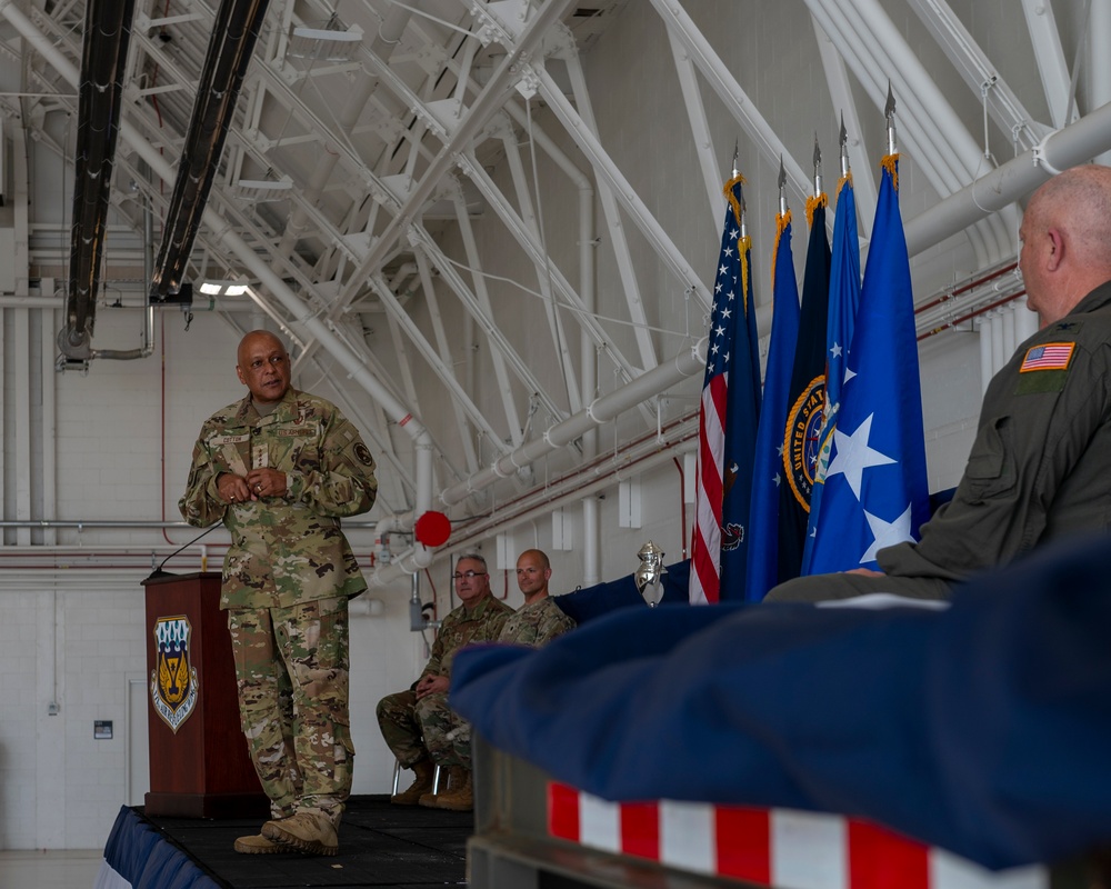 Omaha Trophy Presentation at the 171st ARW