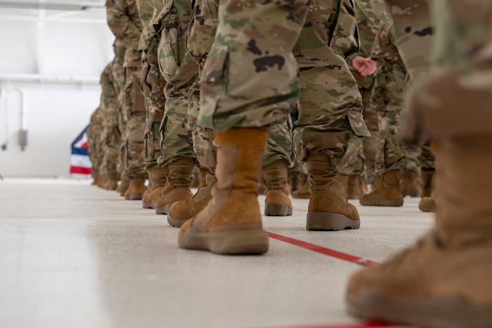 Omaha Trophy Presentation at the 171st ARW