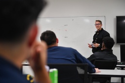 Air Intercept Controllers Train at Point Loma