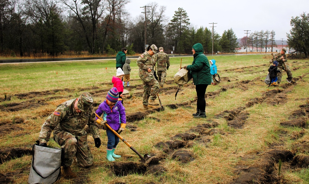 Fort McCoy continues annual tree replenishment efforts; earns 36th Tree City USA award in process