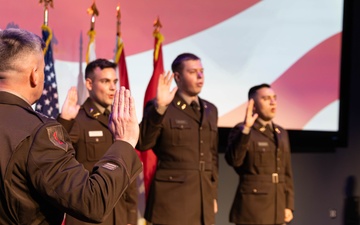 Meisler swears in cadets
