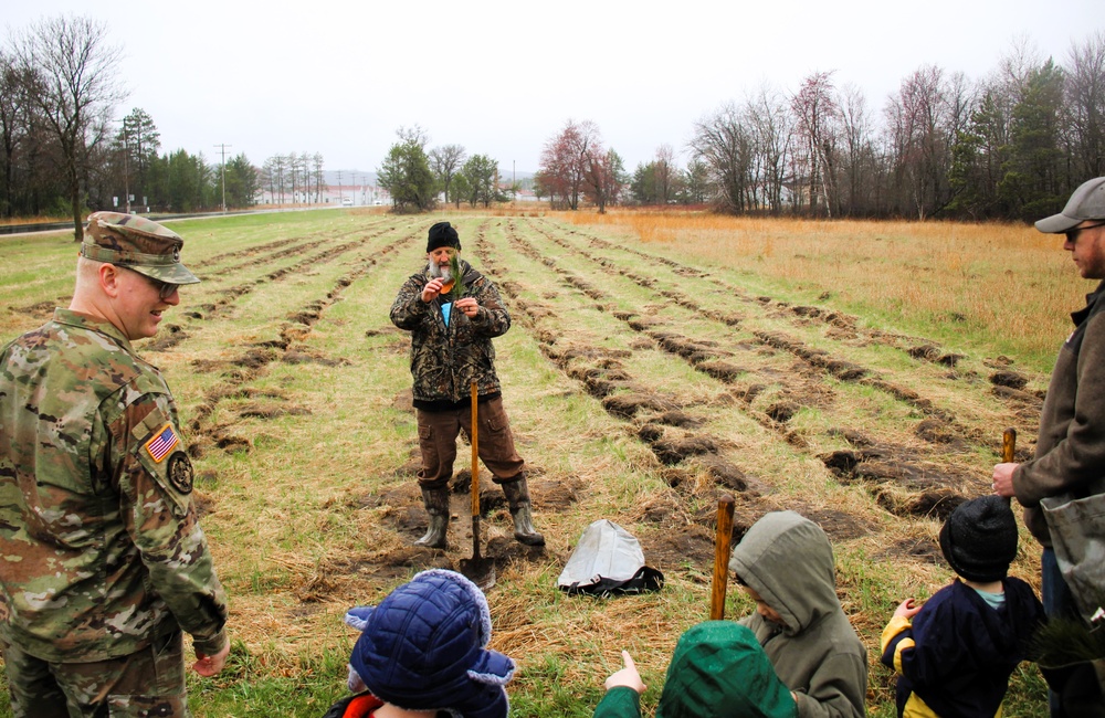 Fort McCoy continues annual tree replenishment efforts; earns 36th Tree City USA award in process